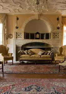 اليكم.. نصائح لديكور يجمع بين غرفة المعيشة وبين الراحة والفن