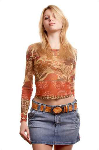 لكل فتاة.. اليك اجمل تشكيلة من التنانير القصيرة!!