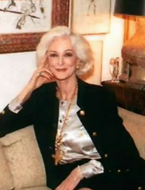 كارمين ديل في الثمانين من عمرها وما تزال عارضة أزياء