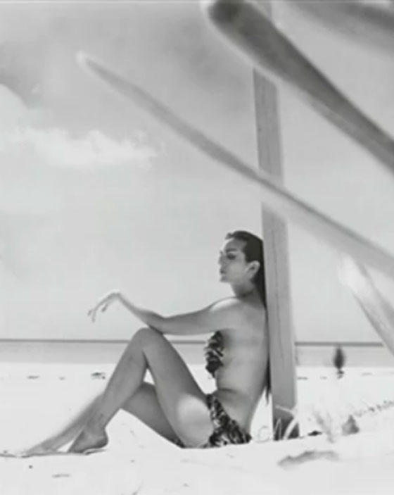 كارمين ديل في الثمانين من عمرها وما تزال عارضة أزياء