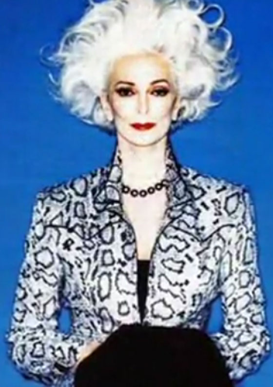 كارمين ديل في الثمانين من عمرها وما تزال عارضة أزياء