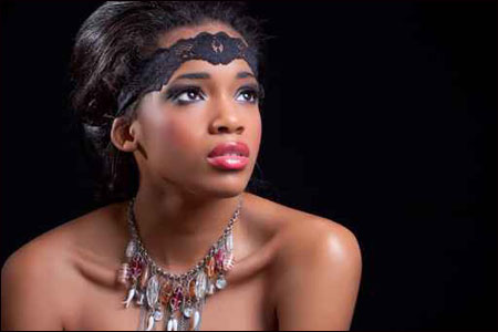 اليكن ايتها الفتيات.. مجموعة اكسسوارات مميزة! 