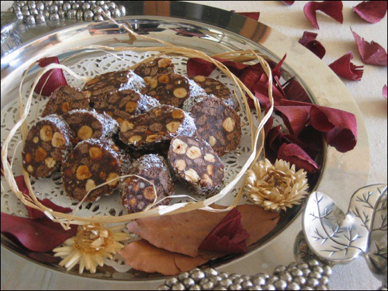 تعلم كيفية إعداد اسطوانات التمر المفيدة!!