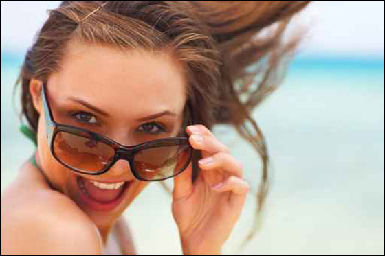 اليكن.. تشكيلة مميزة من النظارات الشمسية لصيف 2011!! 