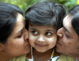 طفلة تعود للحياة بعد وضعها على جهاز التنفس الاصطناعي 3 مرات!