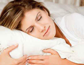 انتبهوا.. الوسادة تحمل كميات كبيرة من الحشرات التي تسبب الامراض