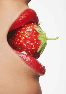 تناولوا 37 حبة فريز يوميا.. وابتعدوا عن الطبيب!!