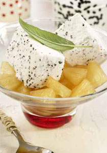 لصيف حار.. طريقة تحضير آيس كريم الاناناس!!