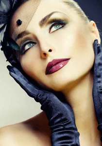 اليك سيدتي.. أسرار ماكياج النجمات لإطلالة مميزة ومشرقة!!