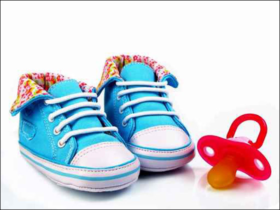 "شايف" يقدم لكم انغش تشكيلة من احذية الاطفال!!