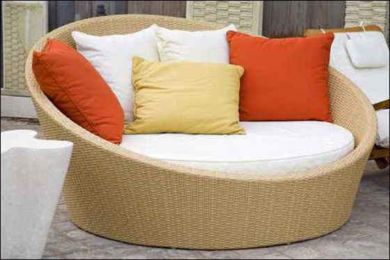 لراحتكم وجمال منزلكم.. اليكم تشكيلة اثاث منوع للحديقة!