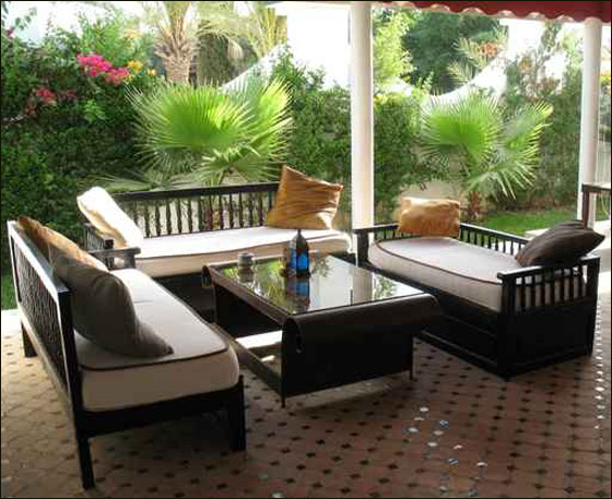 لراحتكم وجمال منزلكم.. اليكم تشكيلة اثاث منوع للحديقة!