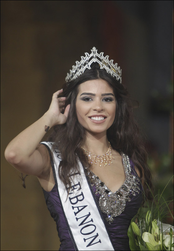 يارا:  لقب ملكة جمال لبنان يخسر من قيمته بسبب الانتقادات!!