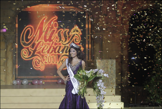 يارا:  لقب ملكة جمال لبنان يخسر من قيمته بسبب الانتقادات!!