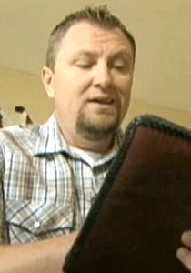 رفض الاستسلام لتوقعات الاطباء بموته.. وشفي من السرطان بالدعاء