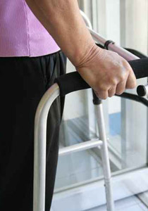 ذوي الاحتياجات الخاصة يعانون من انعدام الخدمات الصحية!!