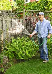 مللتم من حديقتكم؟؟ اليكم تصميمات حديثة لاسوار الحديقة المنزلية!