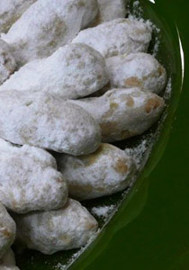 إليكم طريقة تحضير بسكوت بالتمر والفواكه المجففة