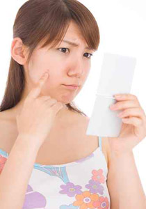 كيف تعتني بنضارة وصحة بشرتك طيلة شهر رمضان؟؟