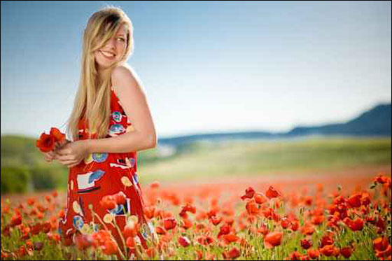 اليكم.. احدث واجمل فساتين 2011! 