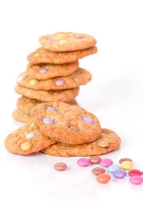 اليكم.. الطرق لتحضير انواع من بسكويت العيد!!