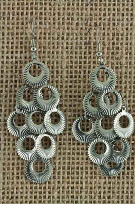 بالصور.. مجموعة رائعة من اقراط الاذنين!! 