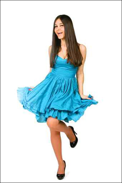 تالقي سيدتي.. باجمل الفساتين!!