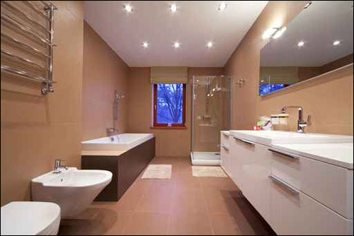 تصاميم رائعة لحمامات المنزل الخشبية! 