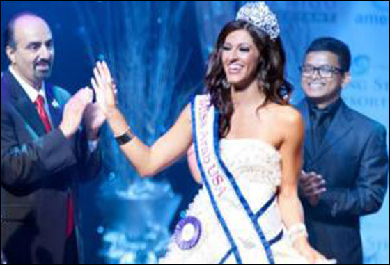 الفلسطينية كريستينا تتوج ملكة جمال عرب الولايات المتحدة