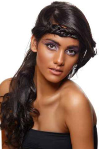 اليكن.. أفضل تصفيفات ضفائر الشعر!!