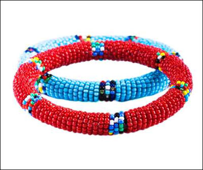 اليك مجموعة أساور تضيف الحيوية على طلتك