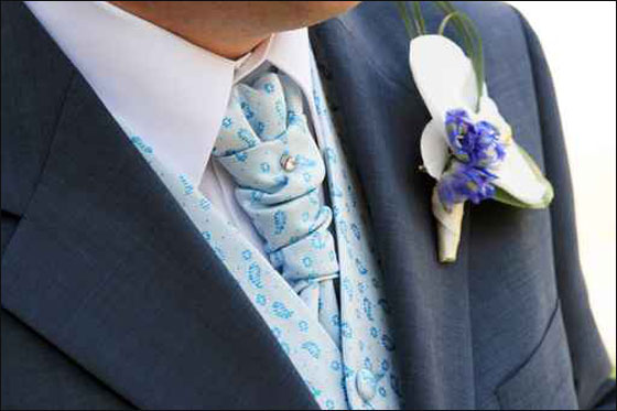 شبان موقع شايف.. نقدم لكم أجمل ربطات العنق!! 