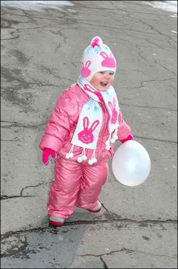 بالصور.. انغش الملابس الشتوية للاطفال!!