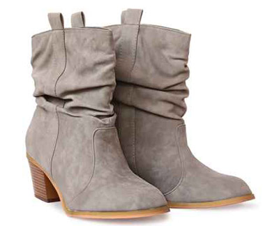 اليكن أجمل تشكيلة من الجزمات لفصل الخريف