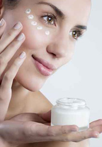 10 نصائح عن العناية بالبشرة والشعر عليك تجنبها! 