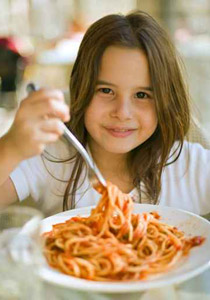 انتقاء الأطفال لطعامهم بدقة شديدة يجب ألا يثير قلق الآباء