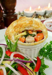 اليكم وصفة فطائر الدجاج الشهية..