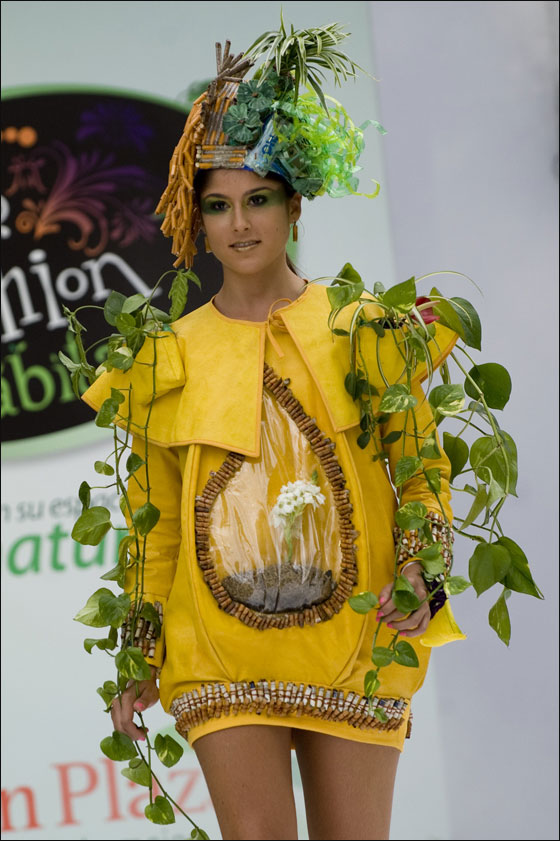 أزياء كولومبية من وحي الطبيعة!