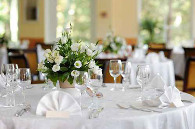 اليكم افكار لتزيين الطاولات!! 