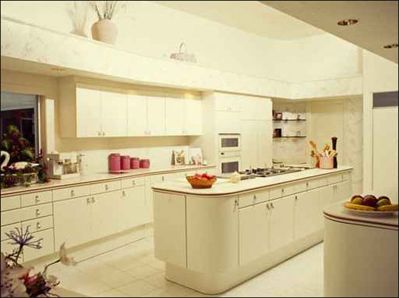 نقدم لكم تشكيلة من تصاميم المطابخ البيتية!