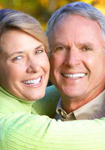 اليك 4 اسباب لتعاين زوجتك اذا تعاني من ازمة منتصف العمر!!