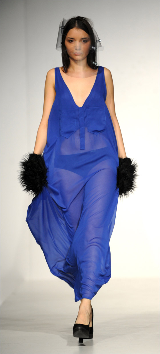 اليكم مجموعة ملابس مميزة من اسبوع الموضة في جورجيا!