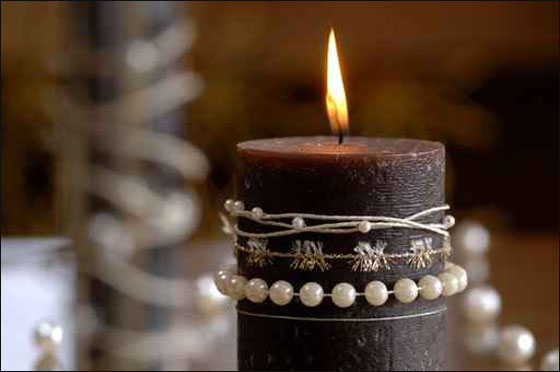 اليكم تصاميم الشموع لتزيد بيوتكم نورا في العيد!