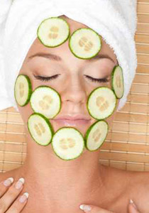 حافظي على نضارة بشرتك بعد حفلات الأعياد ورأس السنة!! 