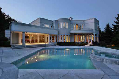 نقدم لكم مجموعة فخمة من المسابح المنزلية!