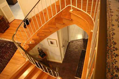 درج المنزل بستايل عصري يناسب جميع الاذواق!