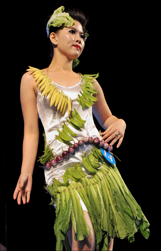 ما رأيكم بازياء الخضراوات.. آخر صيحة!