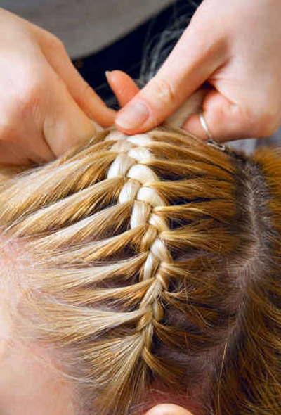 نقدم لكم احدث واجمل موديلات التجديل الرائجة!