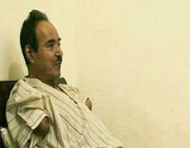 لاجىء فلسطيني قطعت اطرافه الاربعة يصارع جاهدا ليبقى حيّا!