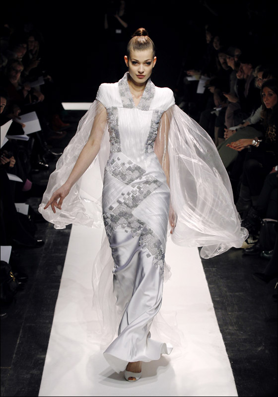 اليكن اجدد الصور في معرض فرنسا للازياء!